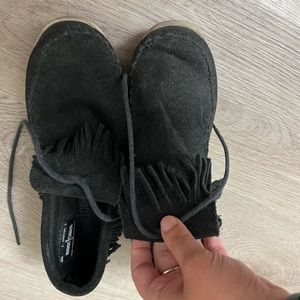 Minnetonka shoes